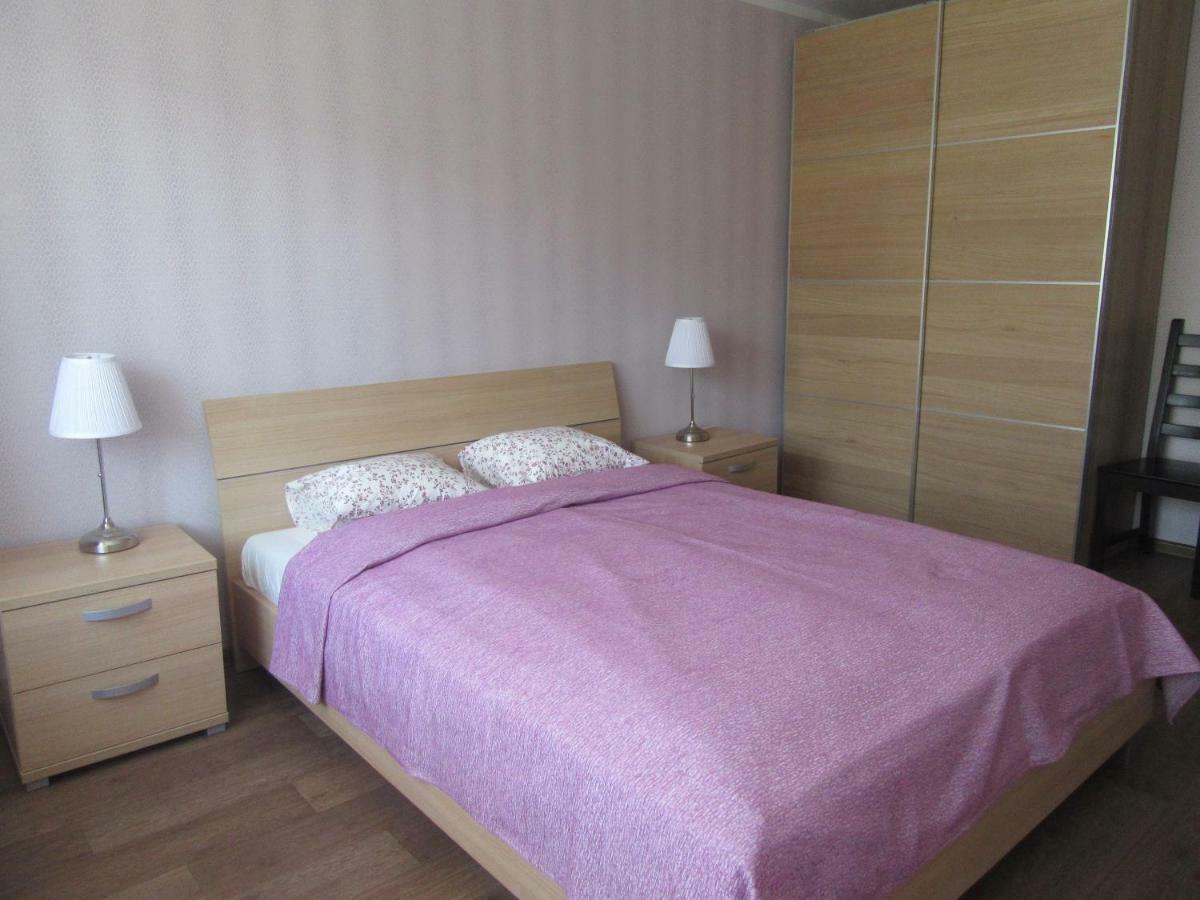 Family Apartment Riga Exteriör bild